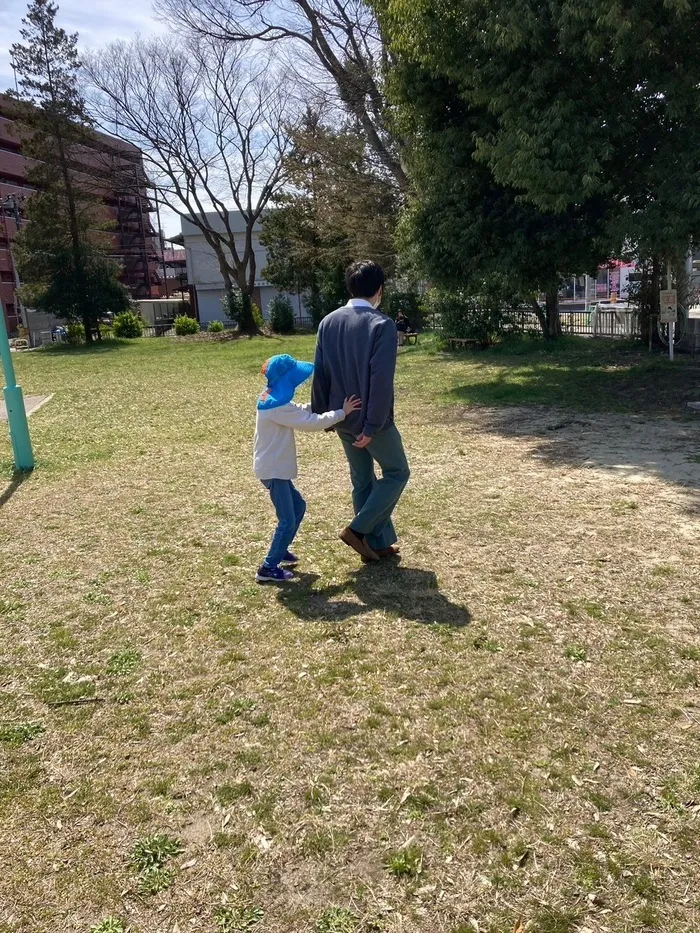 放課後等デイサービスキラキラ宮千代/公園でのびのびと♪