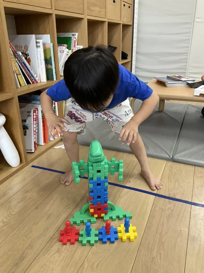 【完全個別療育・プログラミング療育】bee. for kids/［児童発達支援］成長事例
