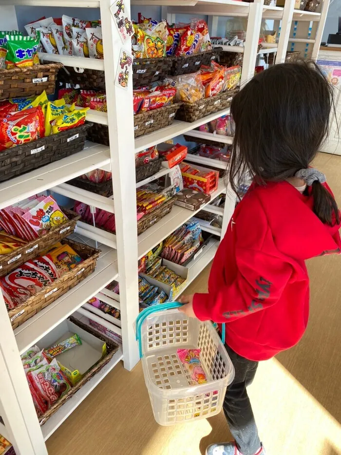 どんぐり北越谷/【お出かけ】駄菓子屋さんに行きました！