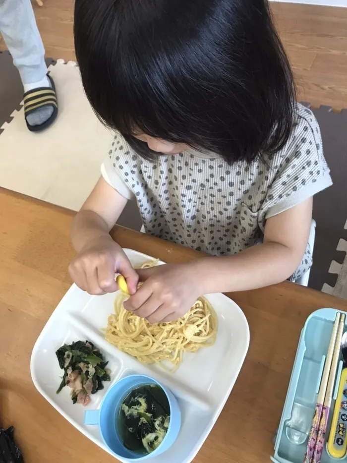 どんぐり北越谷/【お楽しみ昼食】みんなでカルボナーラを作りました！