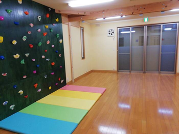 KIDSBASE さんかく/設備