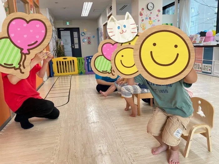 てらぴぁぽけっと　三郷駅前教室/教室の風景：はじめの会😊