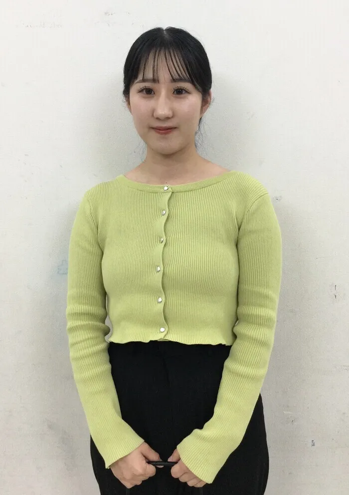 【ここっと】 音楽療法を軸にした療育/児童指導員 中島 桃美(なかじま ももみ)