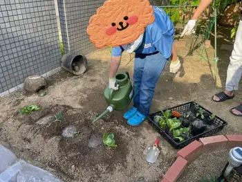 ライズ児童デイサービス楽音寺/お庭に野菜を植えたよ♪