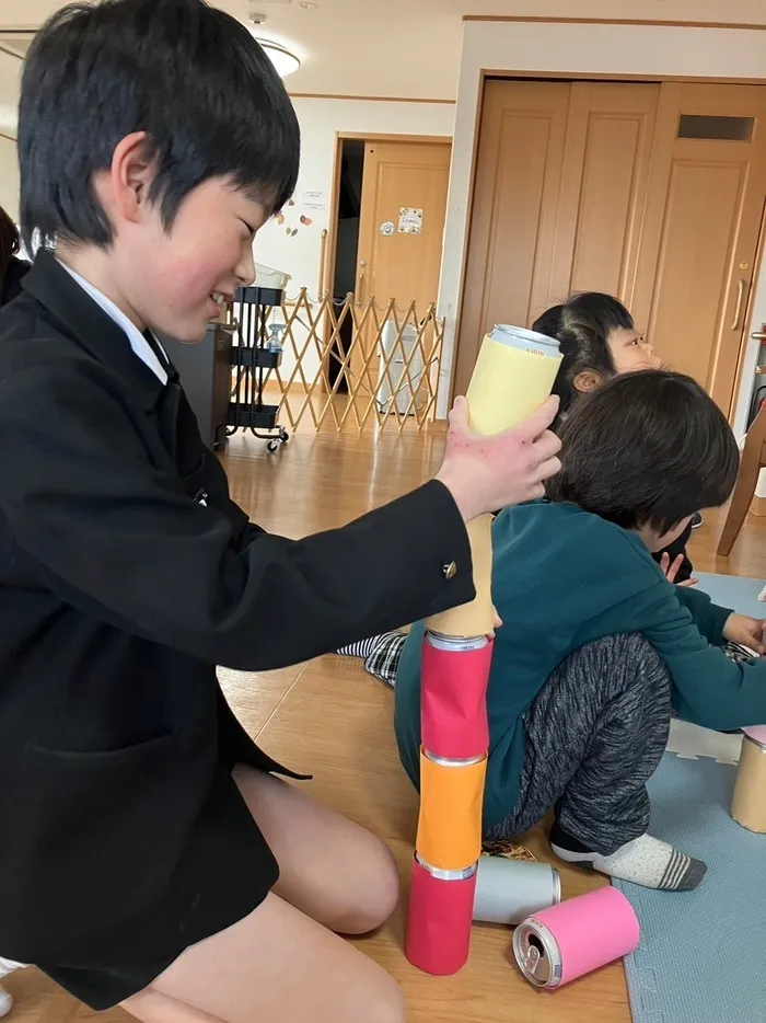 さわやか愛の家 さいだいじ館/空き缶タワー