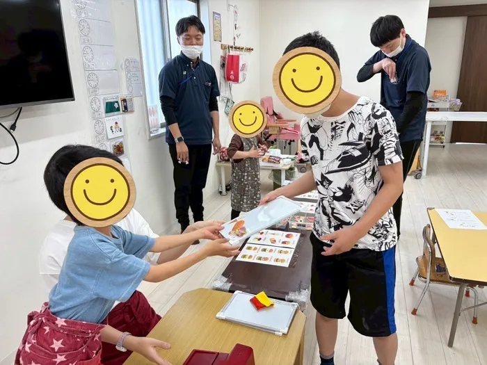 児童発達支援・放課後等デイサービスHUGS(ハグ)/プログラム内容