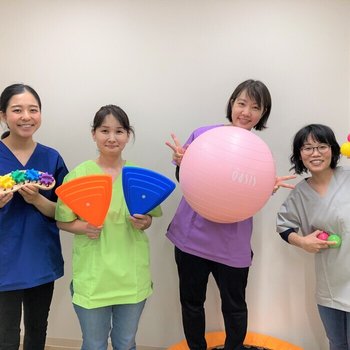 児童発達支援事業所 おれんじハウス西横浜教室/スタッフの専門性・育成環境