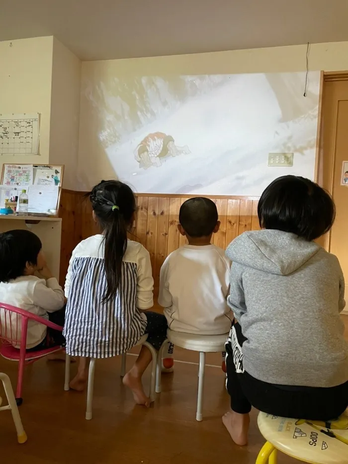 きりんのあくび　kids　ふせ/映画観賞会🎥