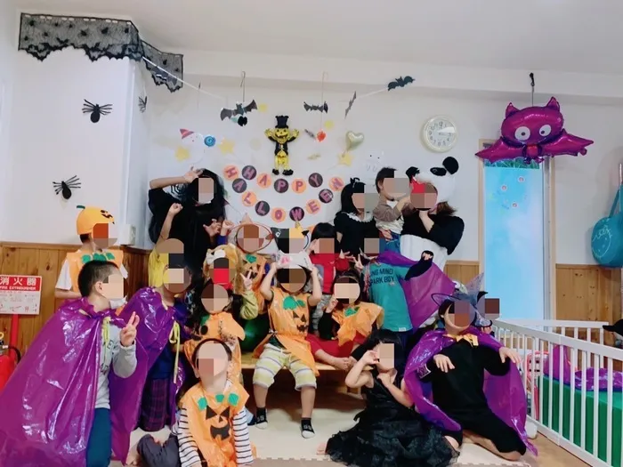 きりんのあくび　kids　ふせ/ハロウィンパーティー👻集合写真