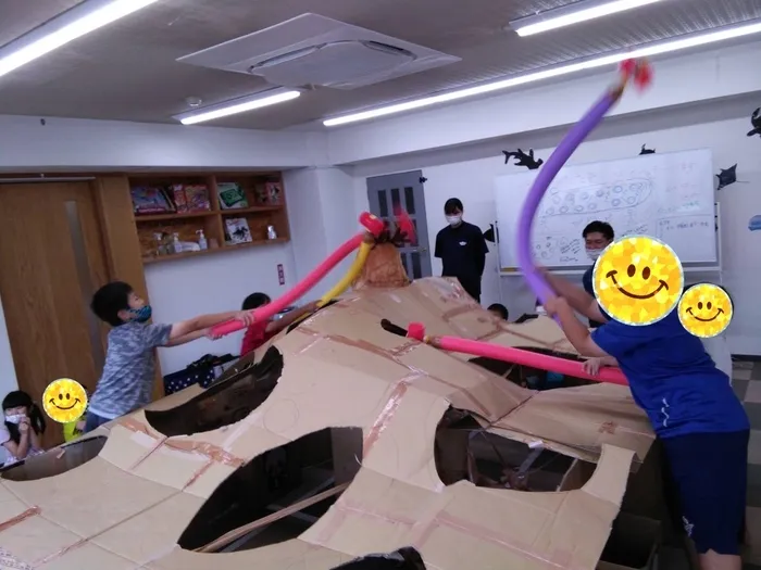 ちゃれんじくらぶ日の出教室/大きなモグラ叩きを作ろう‼️