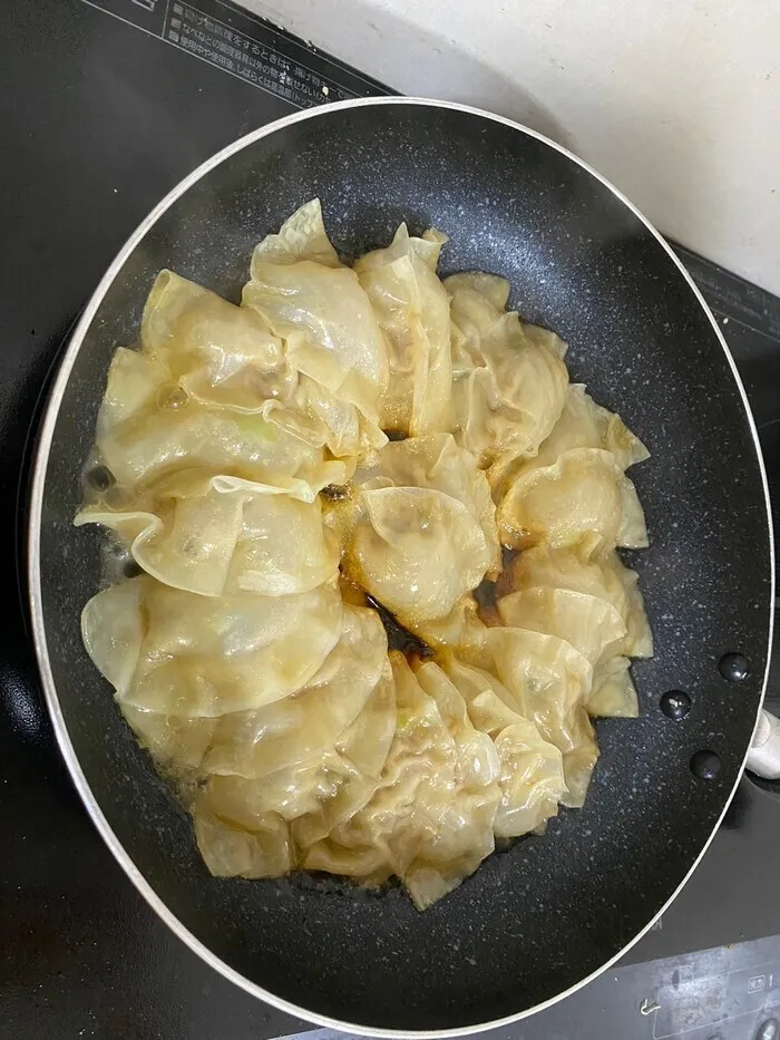 ここから/餃子定食を作りました！