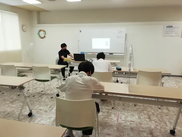 【進学・就職に向けた準備ができる】放課後等デイサービスcampus（キャンパス）/今日の授業🤲