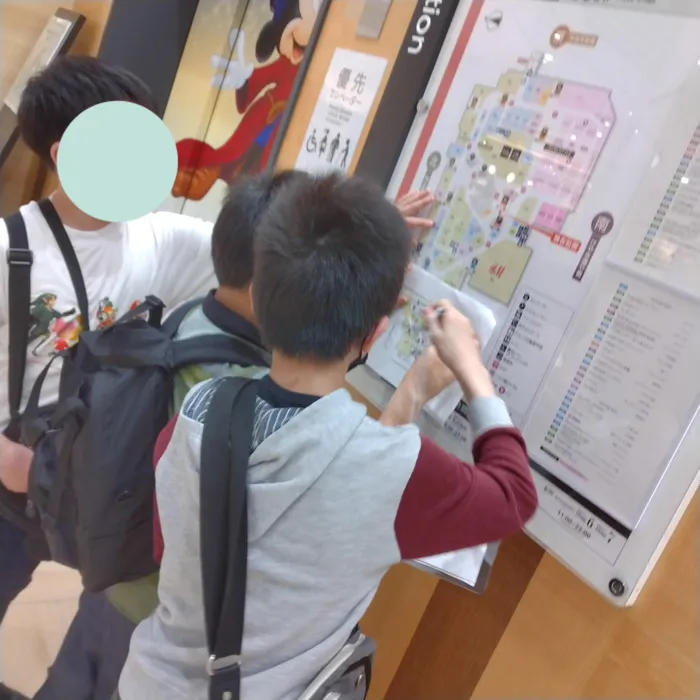 【進学・就職に向けた準備ができる】放課後等デイサービスcampus（キャンパス）/イオン散策に行きました☘️