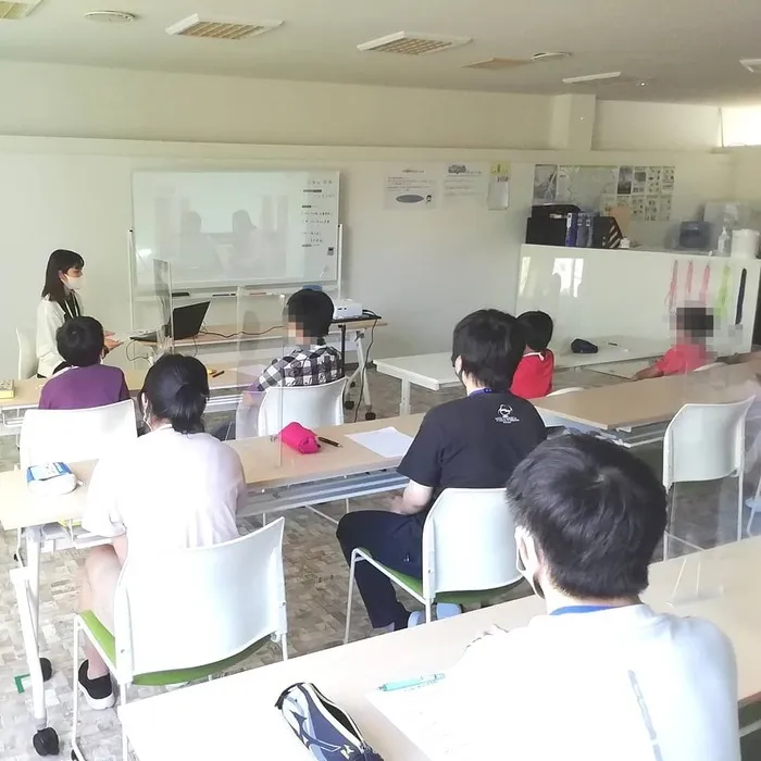 【進学・就職に向けた準備ができる】放課後等デイサービスcampus（キャンパス）/今日の授業💻