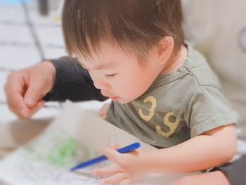 ≪ダウン症児に特化した≫児童発達支援 にじいろ【5/5開所】/プログラム内容