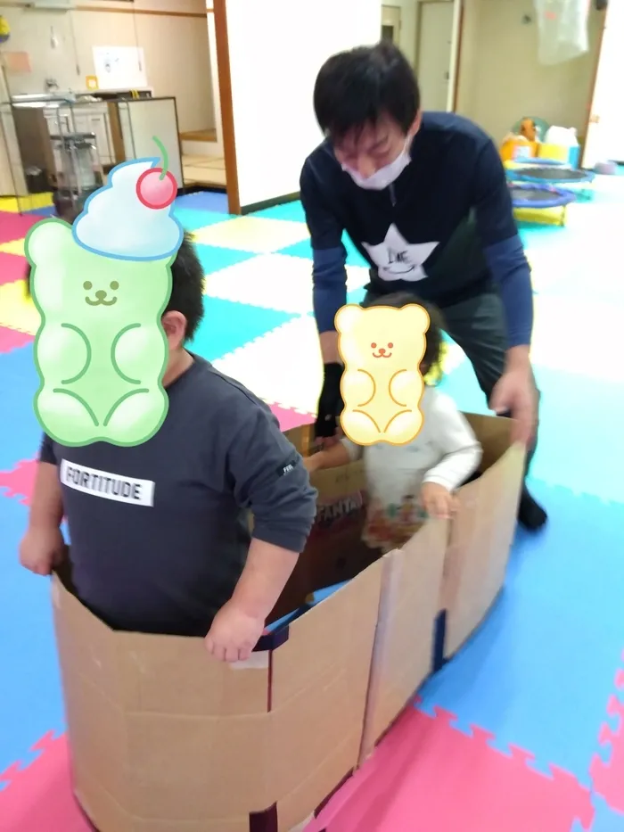 スパークスタジオ岩手北上（IMEトレーニング北上2号館）/電車ごっこしたよ！