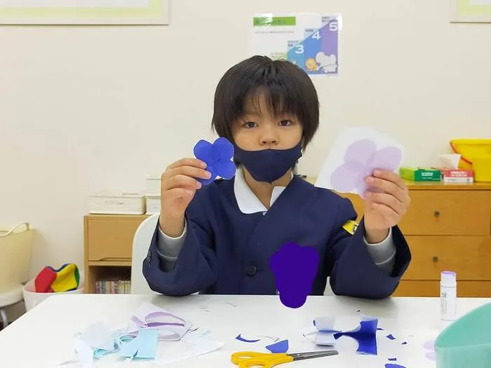 放課後等デイサービス　ウィズ・ユー広島/～折り紙でお花作り～