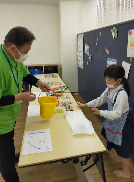 放課後等デイサービス　ウィズ・ユー広島/駄菓子屋さんごっこ