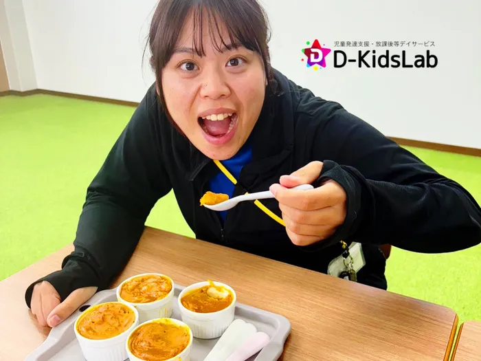 児童発達支援・放課後等デイサービス　D-KidsLab向佐野教室/カボチャケーキを作ろう🎃