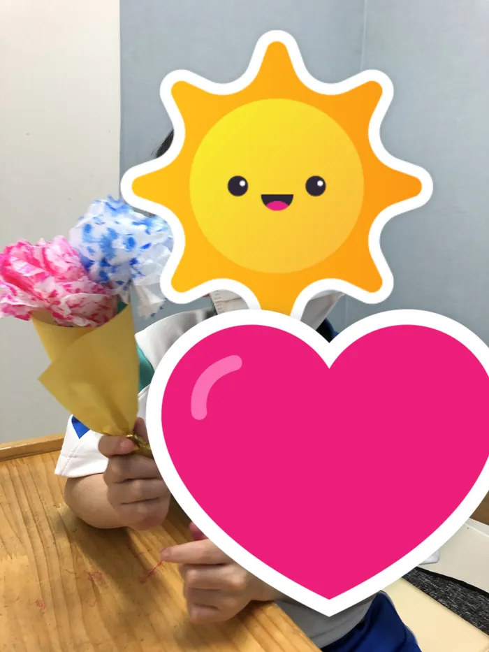 ブロッサムジュニア仙台木町教室/母の日のプレゼント工作🌹