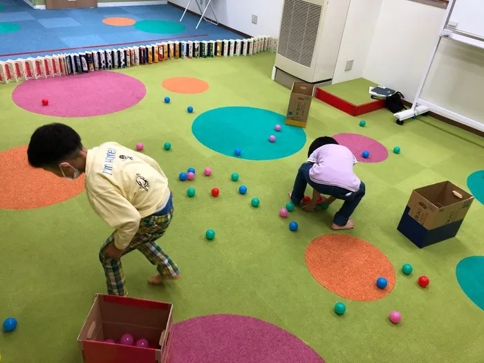 ブロッサムジュニア仙台木町教室/カラーボール集め🥎