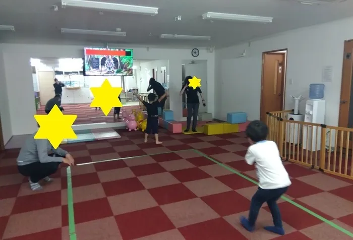 い～らいふじゅにあ/集団活動「気づかれずにボールを運べ！✨」
