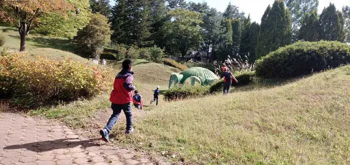 さくだいらキッズらぼ岩村田教室/『秋の公園　～上田市民の森へ～』