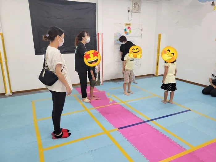 7月オープン！こぱんはうすさくら飯能駅前教室　経験豊富な職員・公認心理師在籍／送迎あり／年中無休(年末年始のみお休み)/放デイのサブプログラム