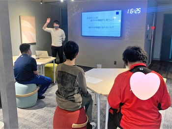 放課後等デイサービス ココスタディ/スタッフの専門性・育成環境