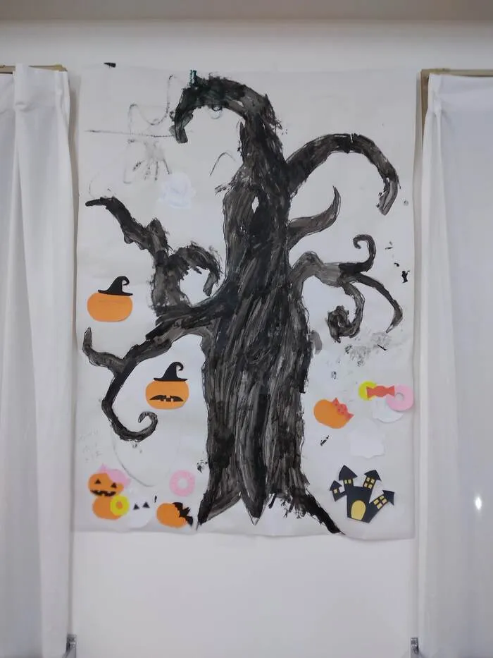 あっぷるtreehome神崎川/【トリックオアトリート！】ハロウィン壁画作りで模様替えさ！