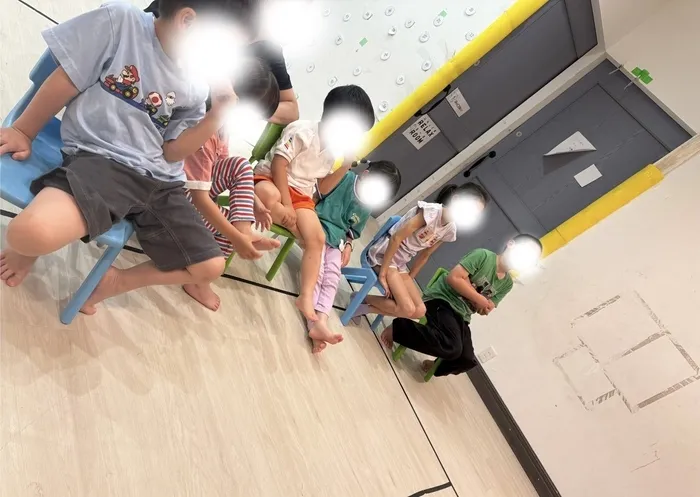 きりんのあくび kids しゅんとく/虫食いクイズ🐛❓