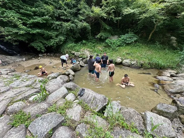 児童発達支援・放課後等デイサービス　ウィズユー沖田/川遊び