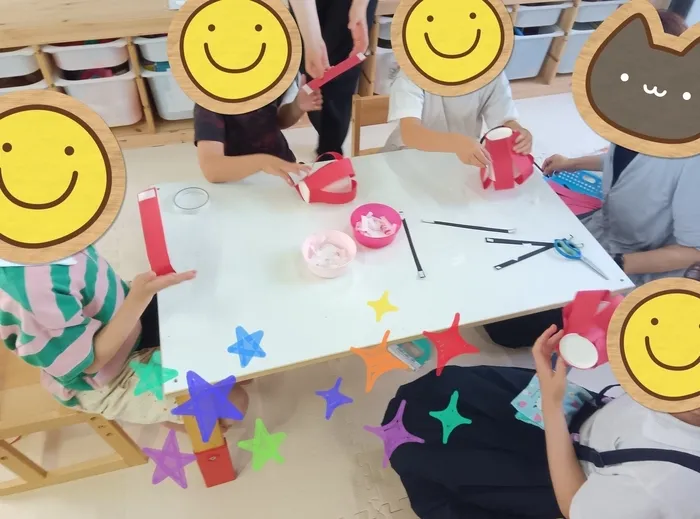 児童発達支援・放課後等デイサービス　いきるちから1/ちょうちん作り🏮✨✨✨