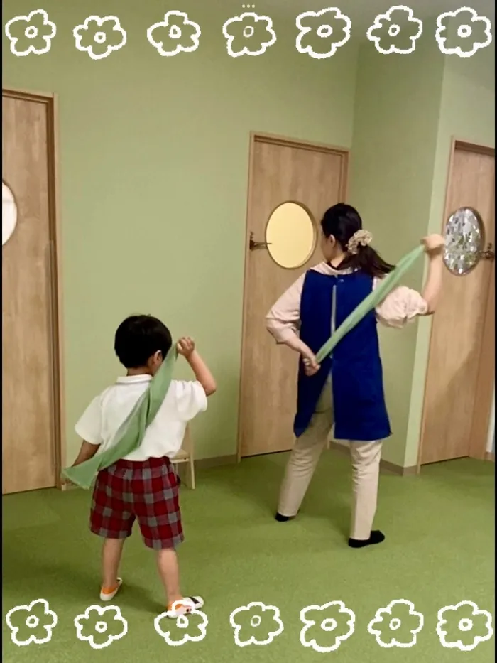  シンフォニー　児童発達支援・放課後等デイサービス/タオル体操♪