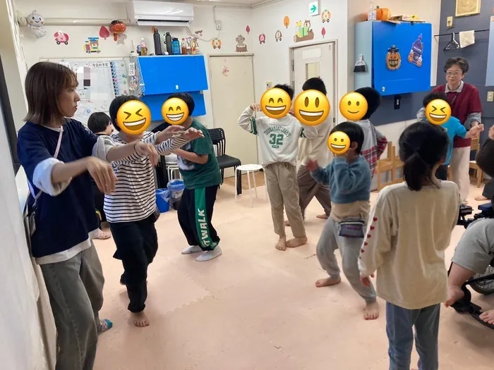 ステラサバイ/ダンス♪