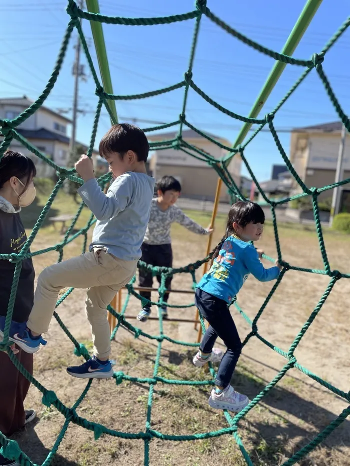 児童発達支援・放課後等デイサービス　チルハピ栗生教室/公園に行きました🍂