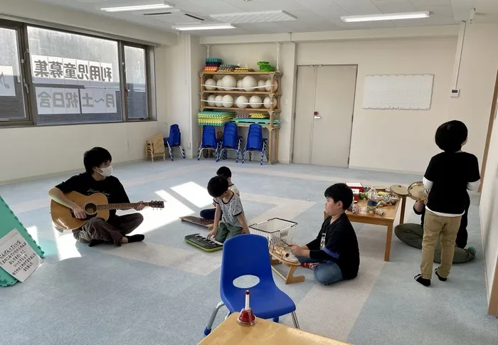 児童発達支援・放課後等デイサービス　チルハピ栗生教室/🎼秋の音楽会🎹（演奏編）