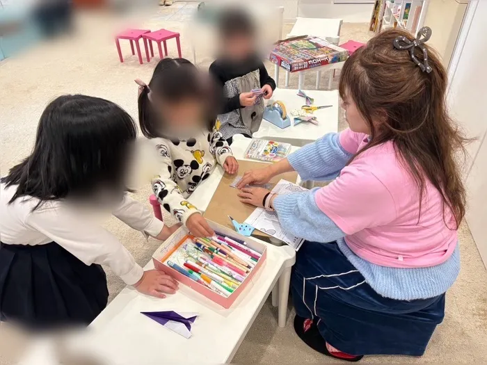 オペラLABOwest/大好きアート★折り紙や色塗り