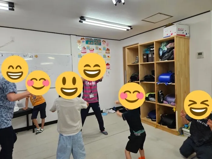 放課後等デイサービスキラキラ本郷町/ダンス💃🎵