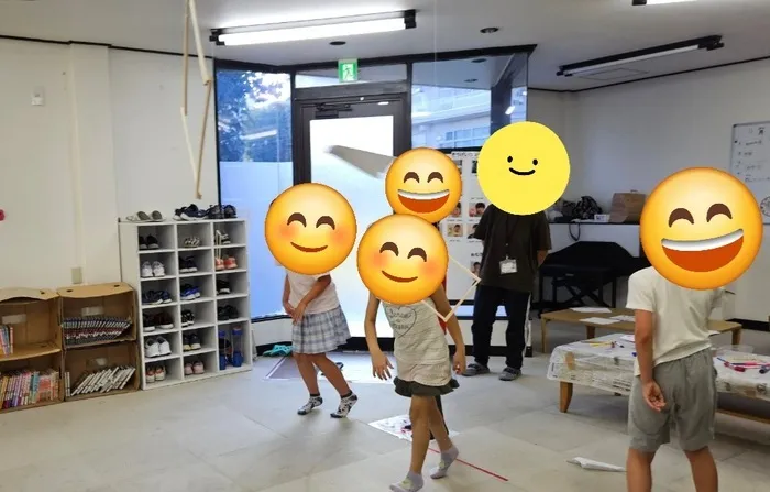 放課後等デイサービスキラキラ本郷町/紙飛行機✈️工作