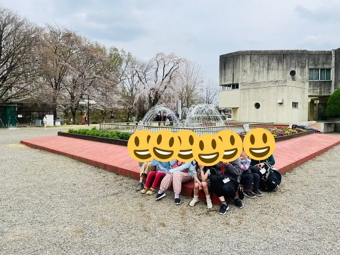 放課後等デイサービスキラキラ本郷町/お花見🌸&公園遊び