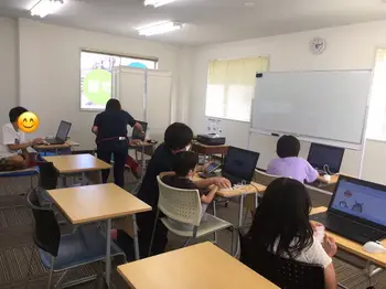 こすもすカレッジジュニア新松戸教室/エクセルでキャラクターを作ろう！