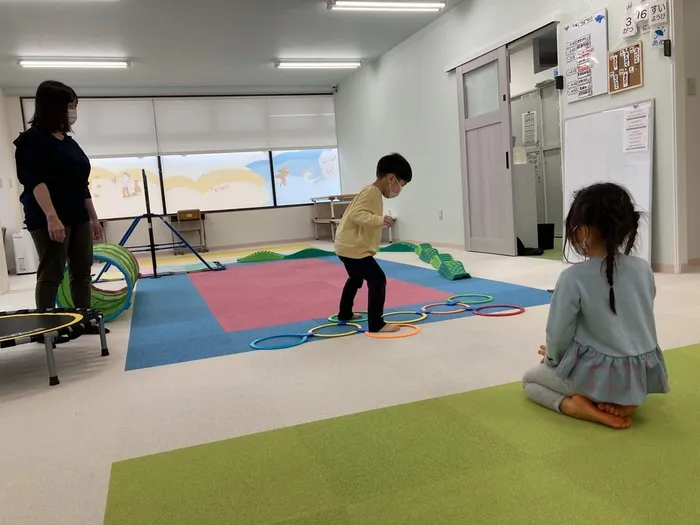 北風と太陽ひがし/今日のプログラムはサーキットトレーニング