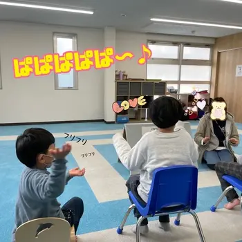 チルハピ荒井教室/犬のおなかが〜♪