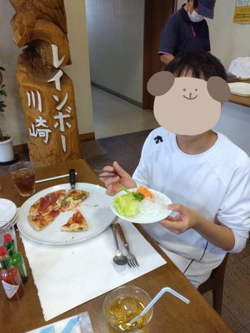 放課後等デイサービス＆児童発達支援ウィズ・ユー北仙台/ピザを食べに行きました！
