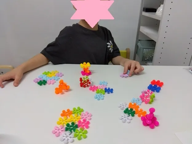 イーライフジュニア・プラス/個別課題【おはじきブロック】