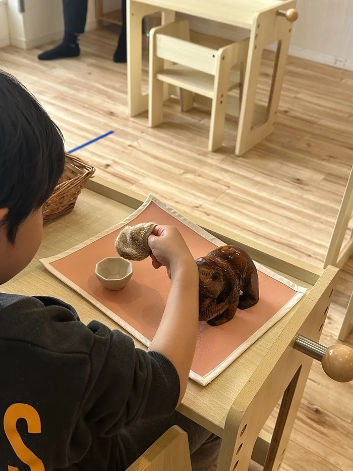 KID ACADEMY+西新宿5丁目校　児童発達支援/日常の支援風景