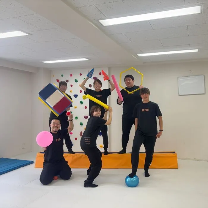 Lii sports studio鴨居/★リィのとにかく明るく楽しいコーチ達★