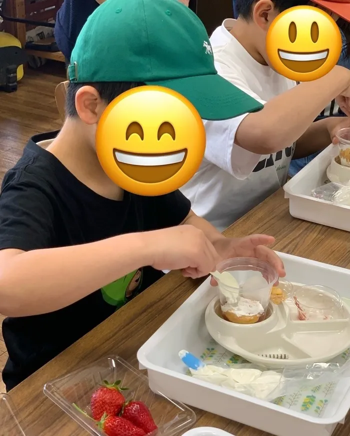 ミライク岡山南教室/いちごの収穫とパフェ作り体験🍓