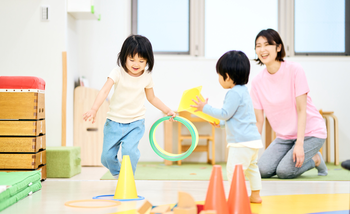 ヨコミネ式運動発達支援センターすとれいとぱぁそんず